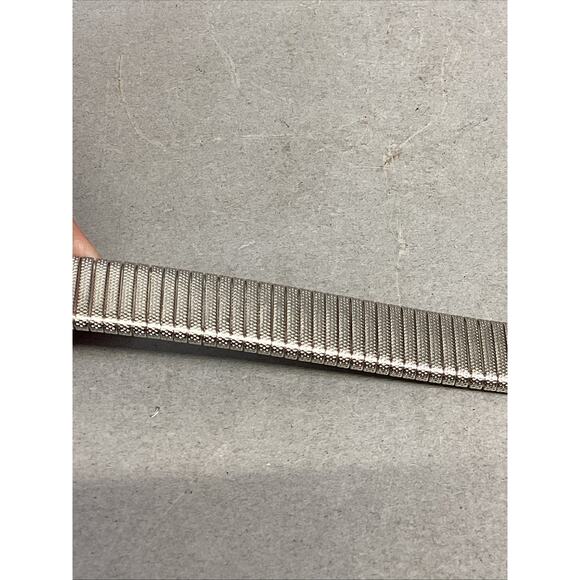 Silver Colored Women’s Link Belt - XS/Small - Picture 8 of 10